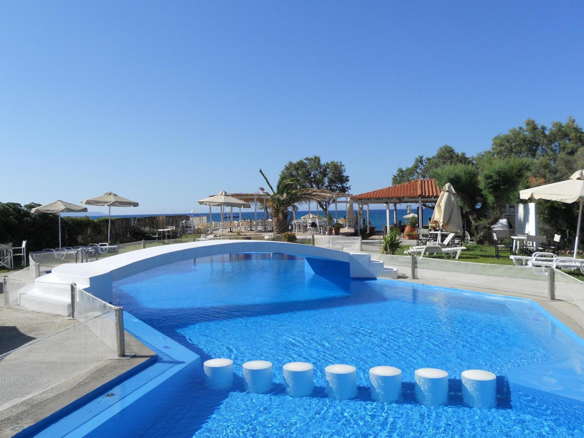 Hippokratis Apartments Gerani  Esterno foto