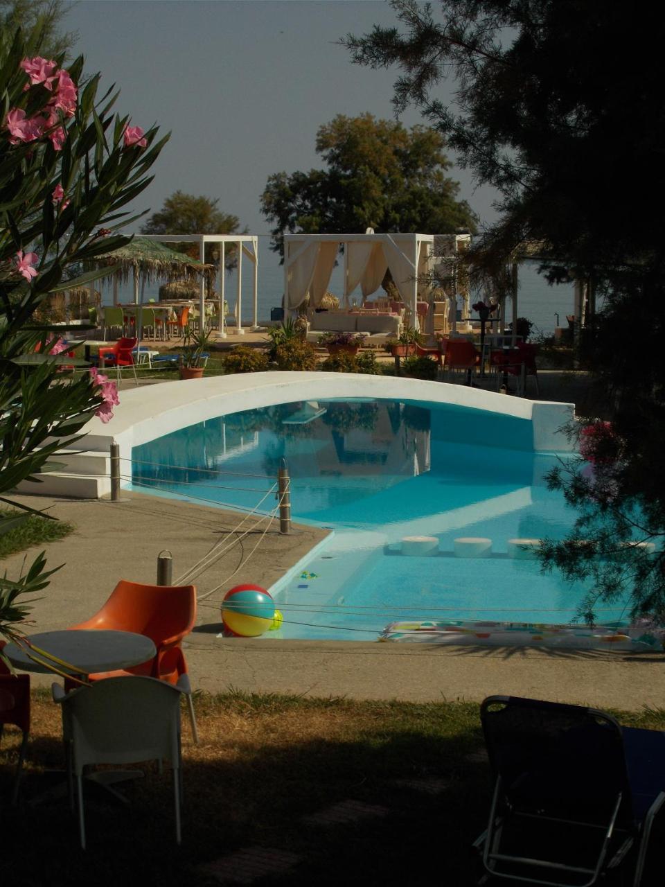 Hippokratis Apartments Gerani  Esterno foto