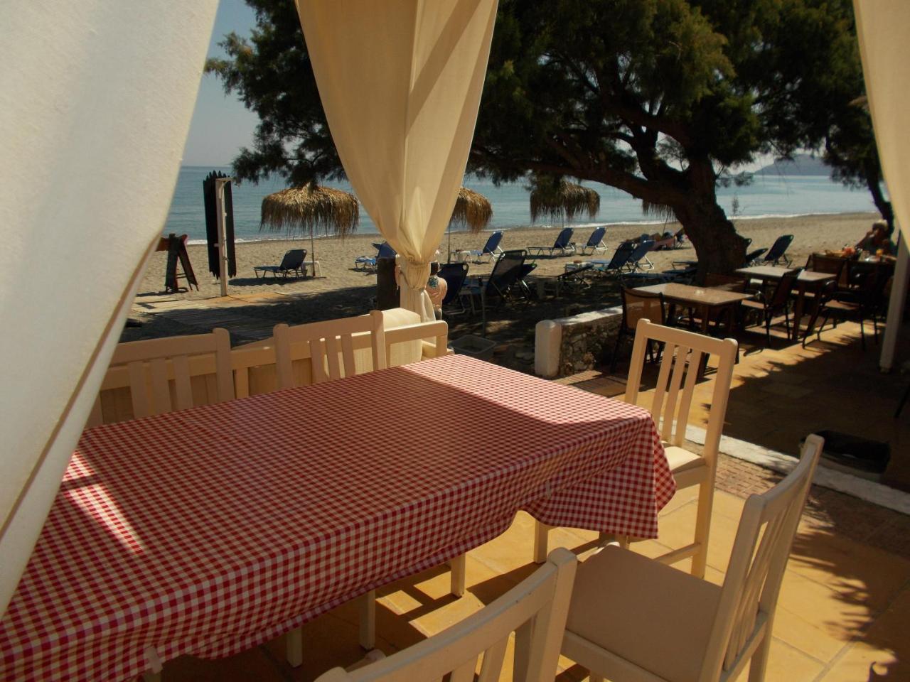 Hippokratis Apartments Gerani  Esterno foto