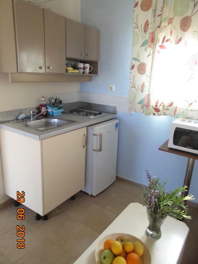 Hippokratis Apartments Gerani  Esterno foto